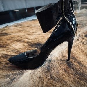 Black Patent Sexy Ankle Strap zip up Pump 8.5